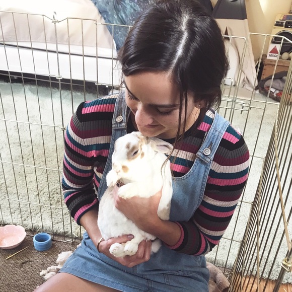 Meet your Posher, Cecilia🌵 - Picture 3 of 3